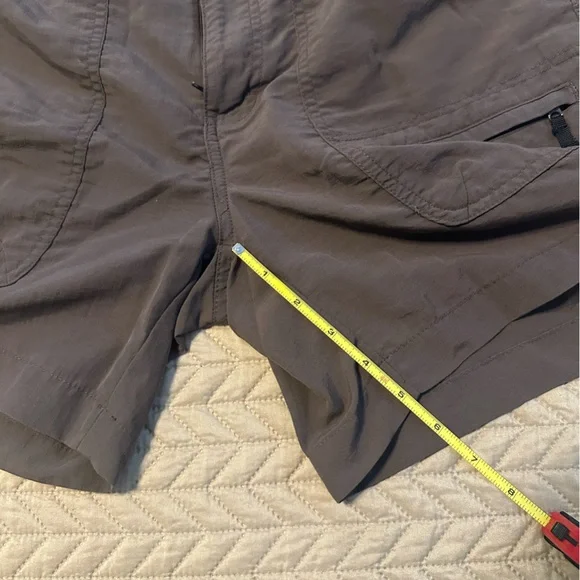 Columbia Brown Cargo Shorts - Picture 5 of 6